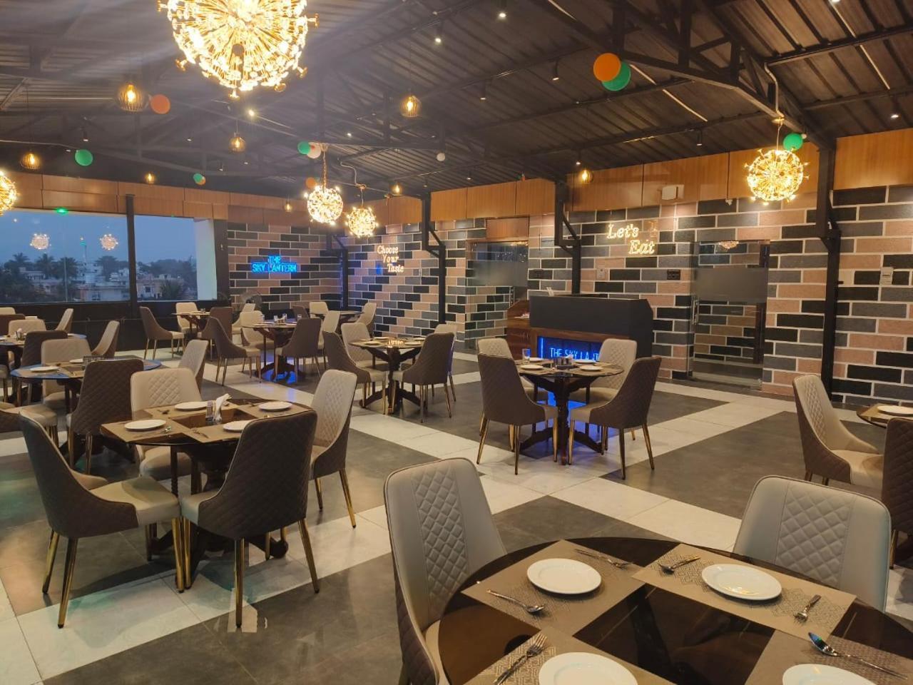 The Greenstar Inn Premium Bhubaneswar Eksteriør billede