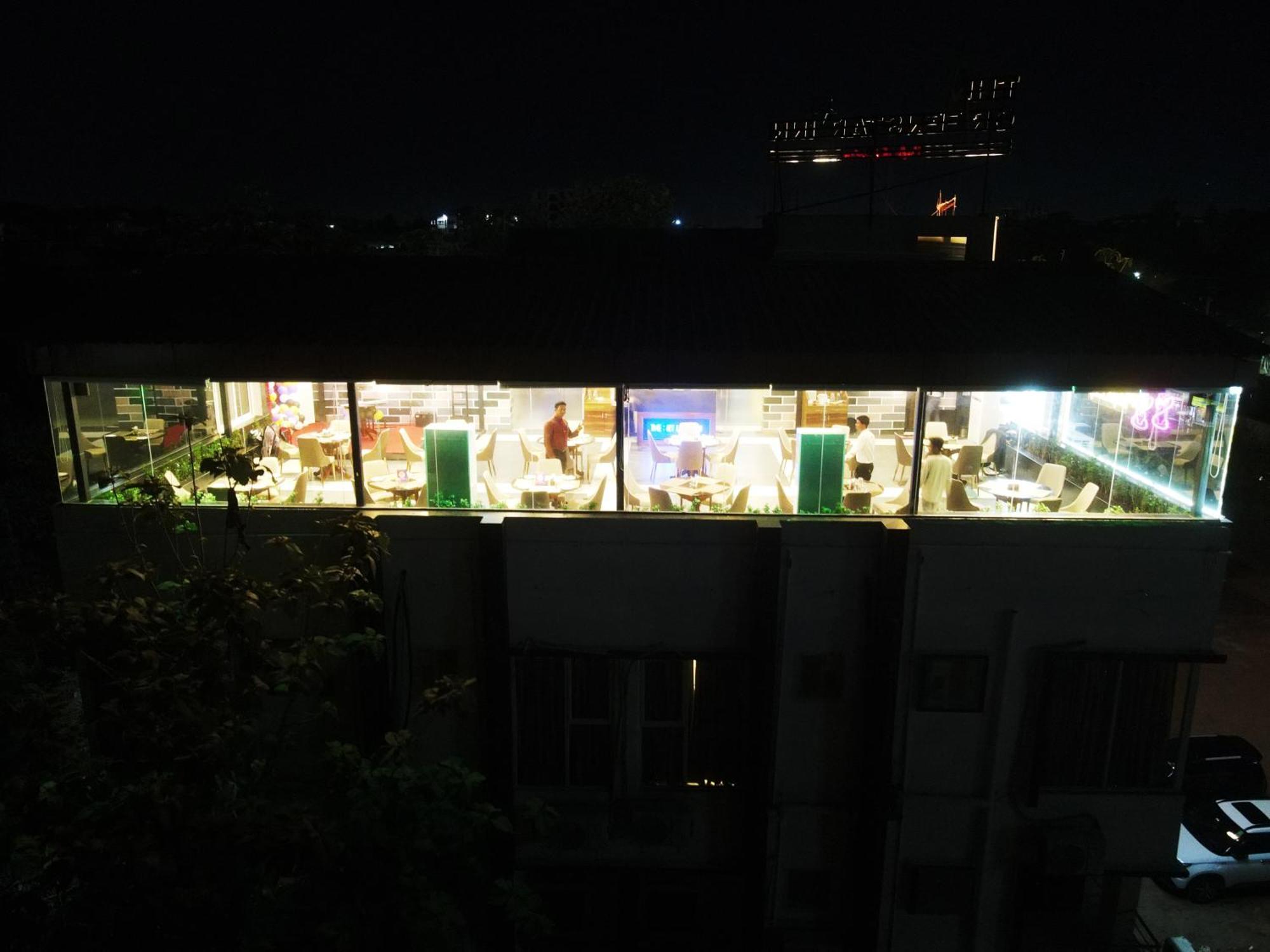 The Greenstar Inn Premium Bhubaneswar Eksteriør billede
